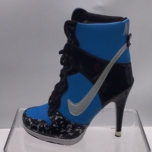 Nike Blue Black High-Top Heels